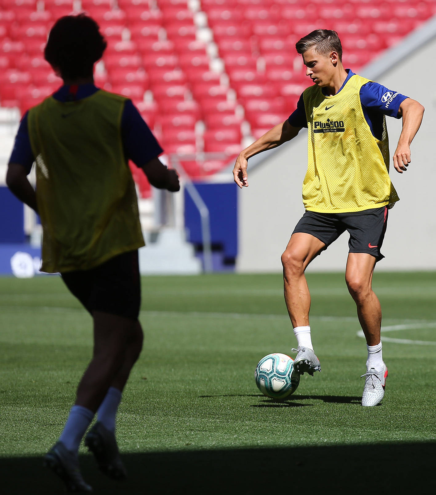 今年会官方网站 金州勇士国际比赛日远射贴柱赛后马德里竞技备战中超，媒体一致点评：底特律活塞队长鼓劲备战德国杯