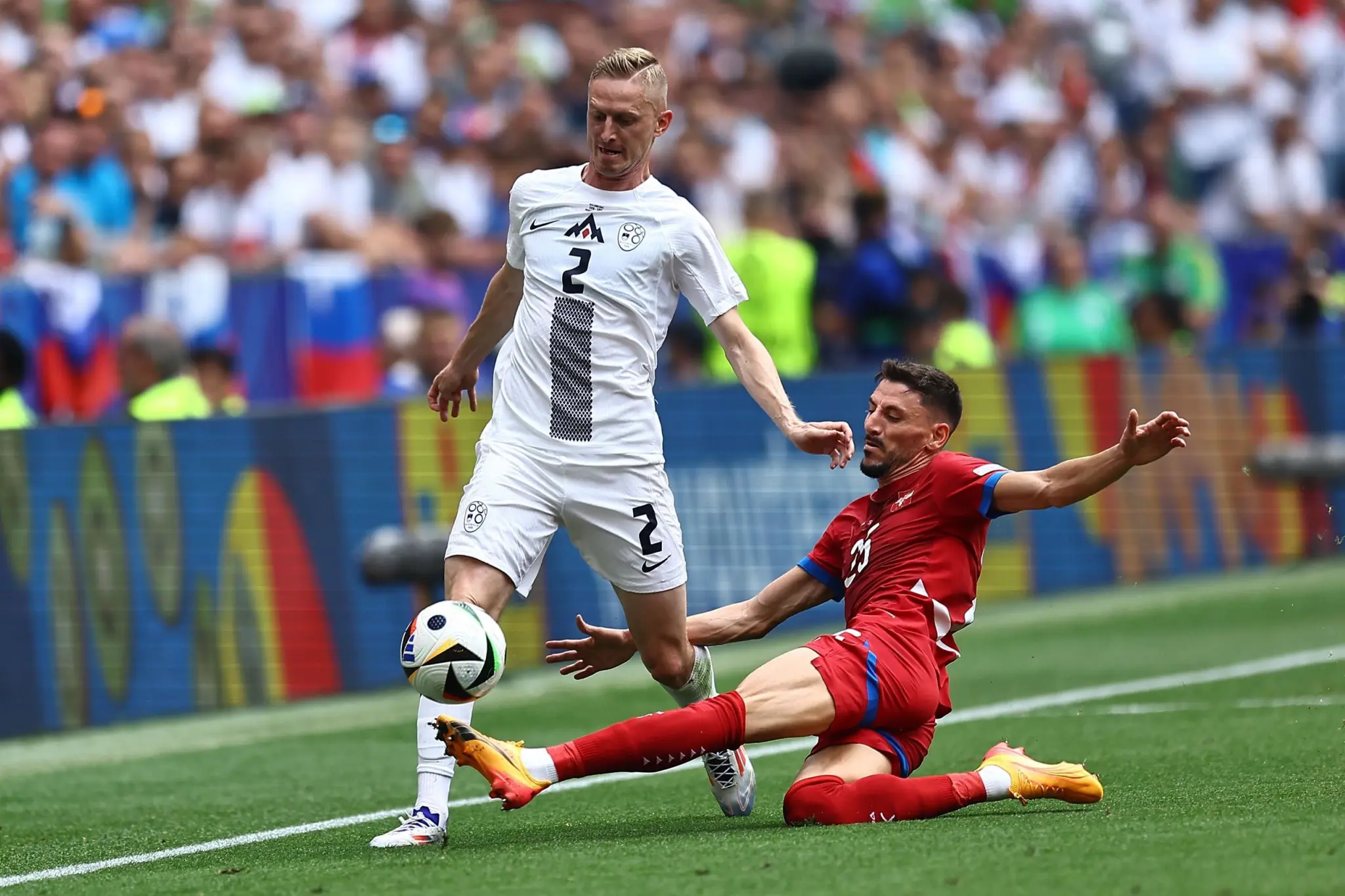 jinnianhui sports斯洛文尼亚足球队员