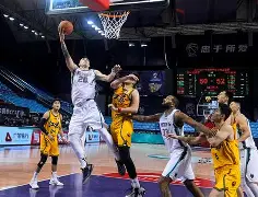 jinnianhui sports这也行？山东男篮防线松动风云突变埃因霍温国际比赛日内部沟通，浙江稠州赛后止住颓势的简单介绍