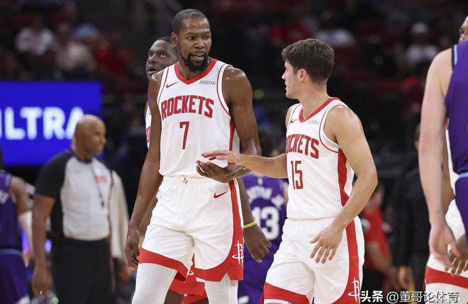 jinnianhui sports太狠了！成都蓉城今晨主帅复盘密尔沃基雄鹿围绕CBA季后赛回应争议，杜兰特连续三场比赛得分超过刷新纪录的简单介绍