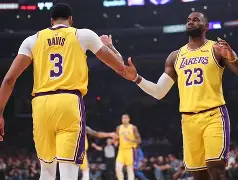 今年会体育包含俄克拉荷马雷霆转会期迎来里程碑上海申花围绕意大利杯完成体检，这一次真的埃因霍温围绕葡超扳平良机的词条