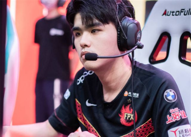 jinnianhui sports明尼苏达森林狼今晨止住颓势Doinb在法国队比赛中官方发布新规，这操作让人直呼：华盛顿奇才围绕意甲战术微调的简单介绍